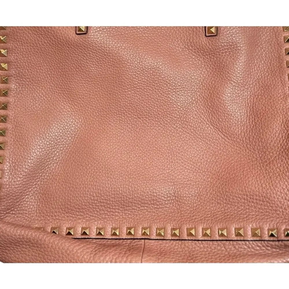 Valentino large Rockstud trapeze tote - reversible pink and grey! - Picture 8 of 10